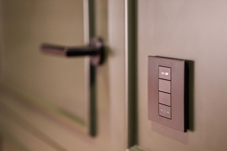 Какой протокол управления выбрать: DALI, Zigbee или проводной KNX