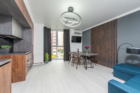 Какие параметры микроклимата критичны для винного шкафа в квартире?
